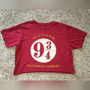 Universal| Harry Potter| Hogwarts Express Cropped Tshirt